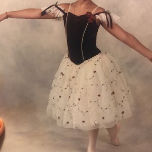 Weissman LC ballet costume